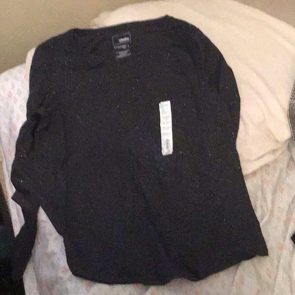 sparkly black long sleeved shirt
